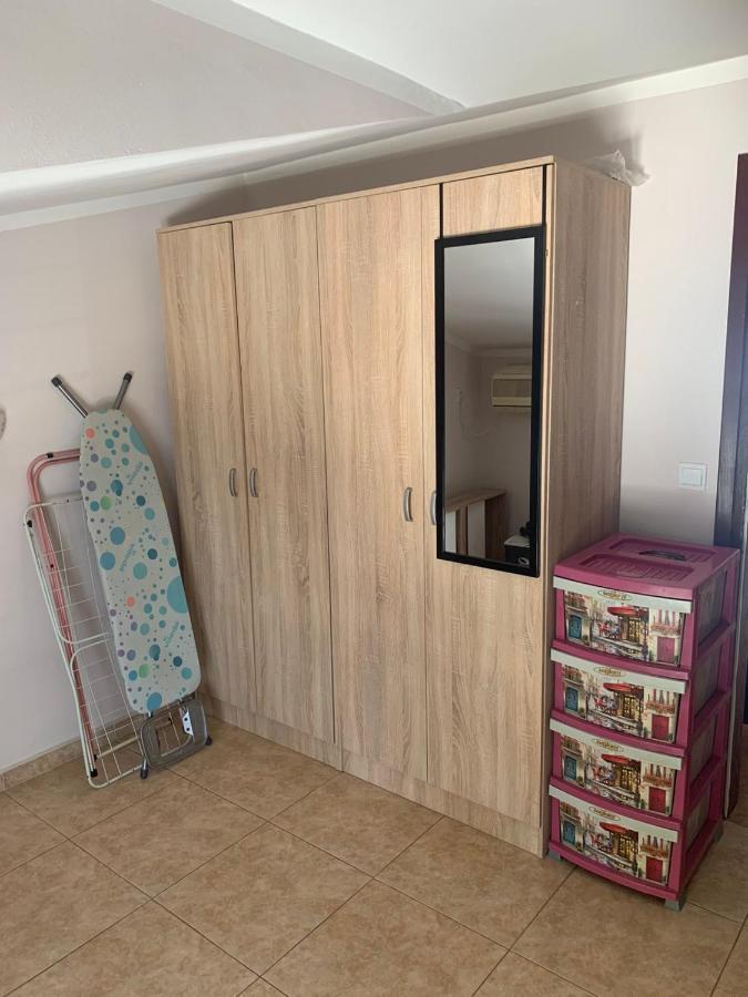 Apartmani Ilic เบชิชิ ภายนอก รูปภาพ