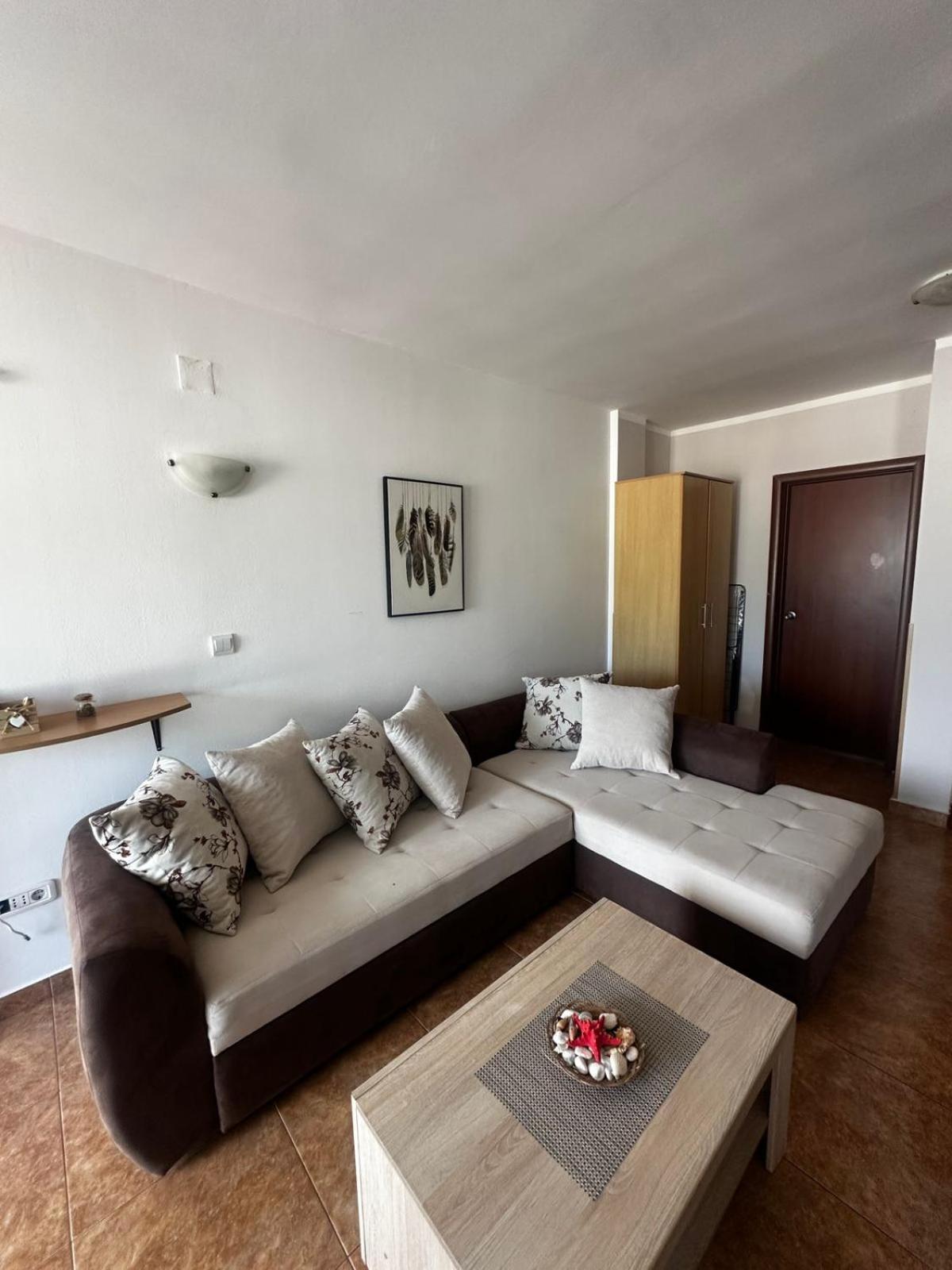 Apartmani Ilic เบชิชิ ภายนอก รูปภาพ